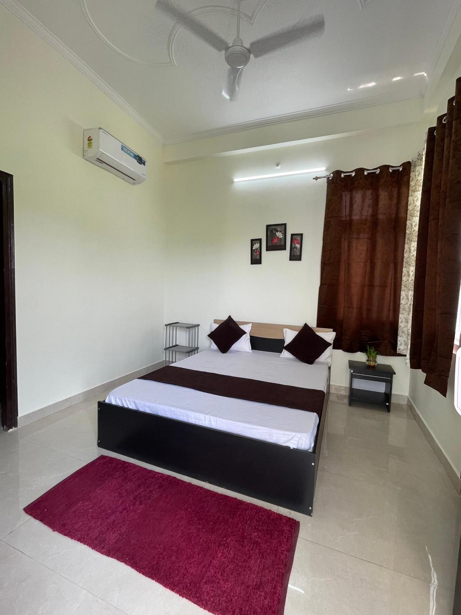 Atulyam Stays Sushant Golf City ラクナウ エクステリア 写真