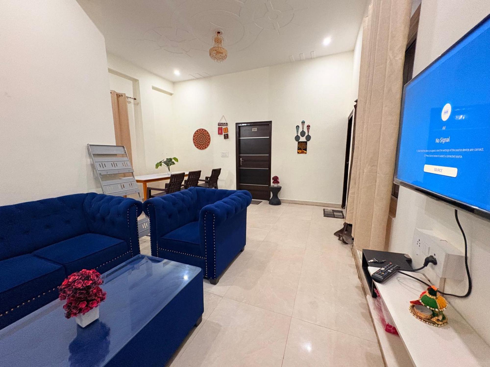 Atulyam Stays Sushant Golf City ラクナウ エクステリア 写真