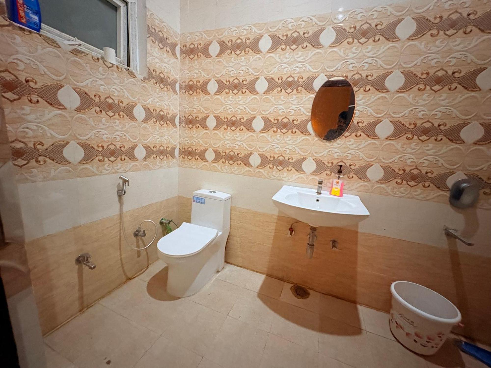 Atulyam Stays Sushant Golf City ラクナウ エクステリア 写真